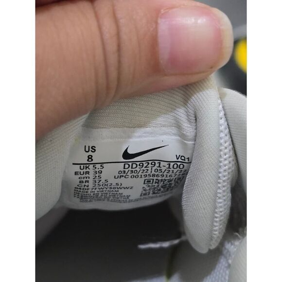 NIKE Quest 5 Photon Dust Aviator White Grey Running Shoes Men Size 8 DD0204-002 - Picture 8 of 8